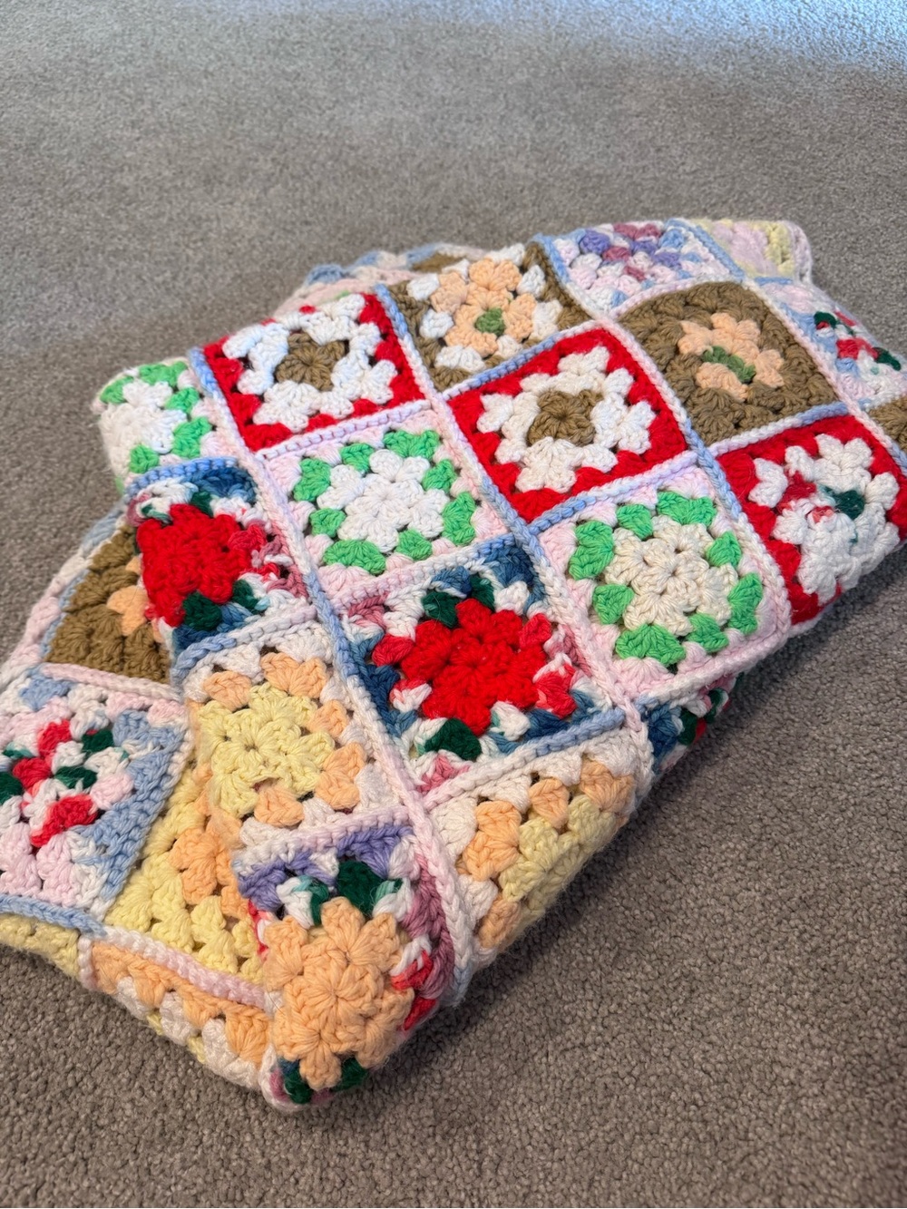 Vtg Handmade Crochet Granny Square Afghan Blanket Floral Multicolor Throw 52x40”